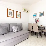 Apartment Mavarstica 17821c Trogir