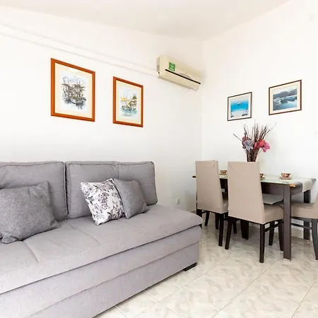 Appartement Mavarstica 17821c Trogir