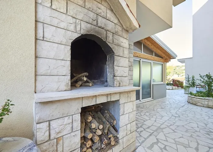 Διαμέρισμα Mavarstica 17821c