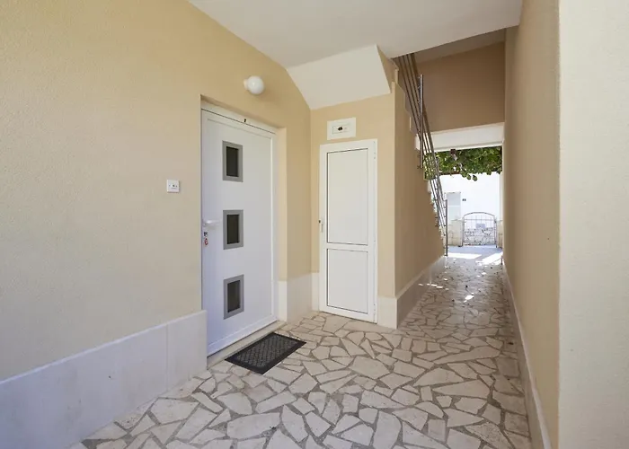 Διαμέρισμα Mavarstica 17821c Τρογκίρ